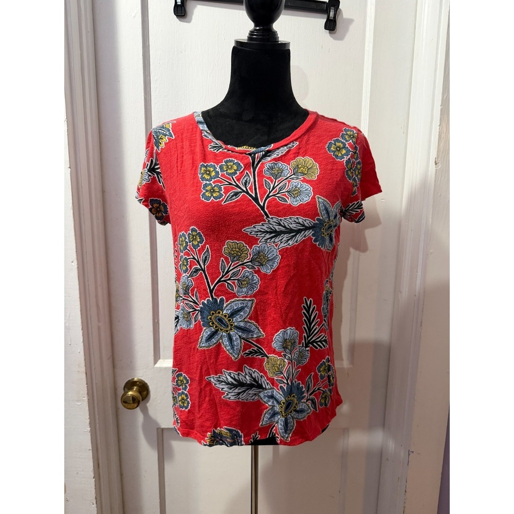 Loft Red Floral Short Sleeve Top in M
